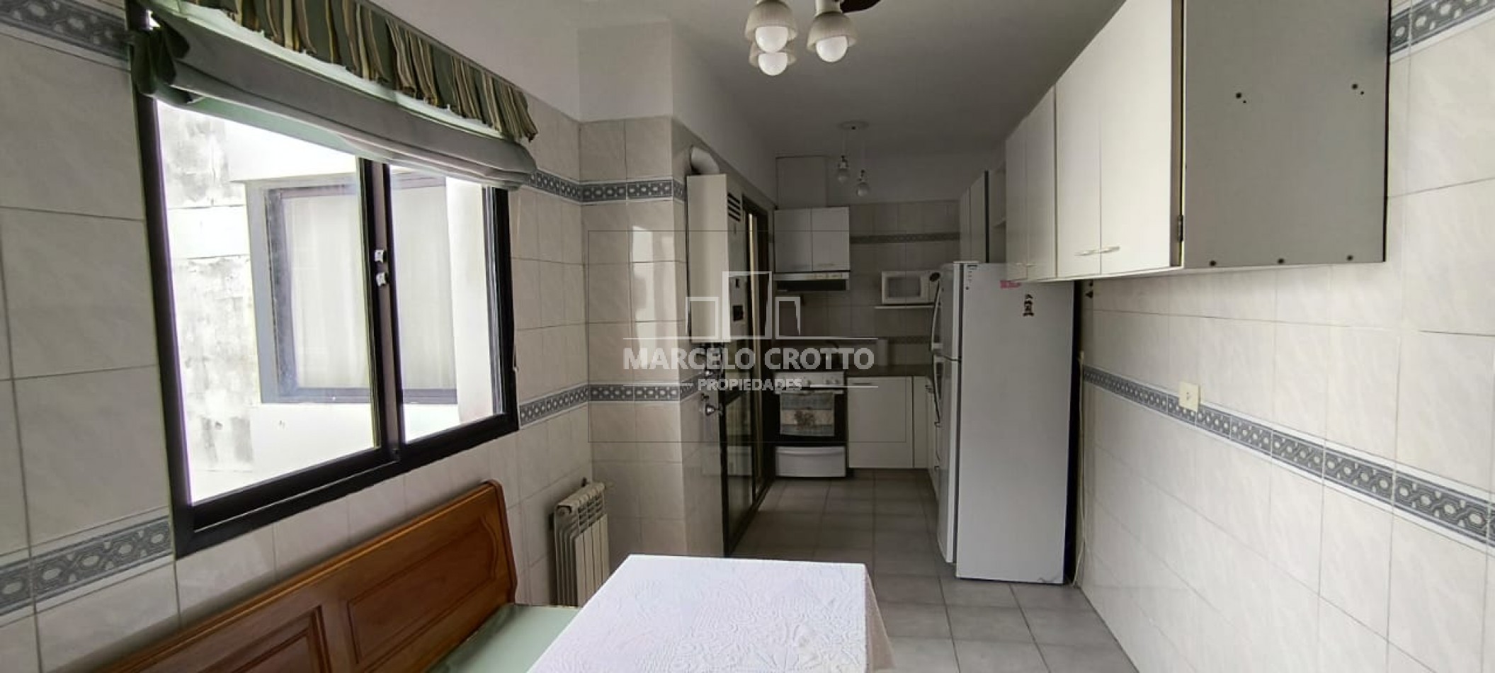 ALQUILER VIVIENDA DEPARTAMENTO 3 AMBIENTES AMPLIO AL FRENTE ZONA LA PERLA INDEPENDENCIA Y BALCARCE