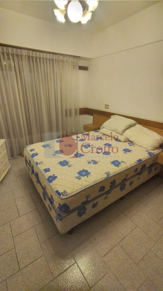 VENTA PH 4 AMBIENTES 3 BAÑOS PLANTA BAJA CON GARAGE Y QUINCHO A UNA CUADRA DE JUAN B. JUSTO