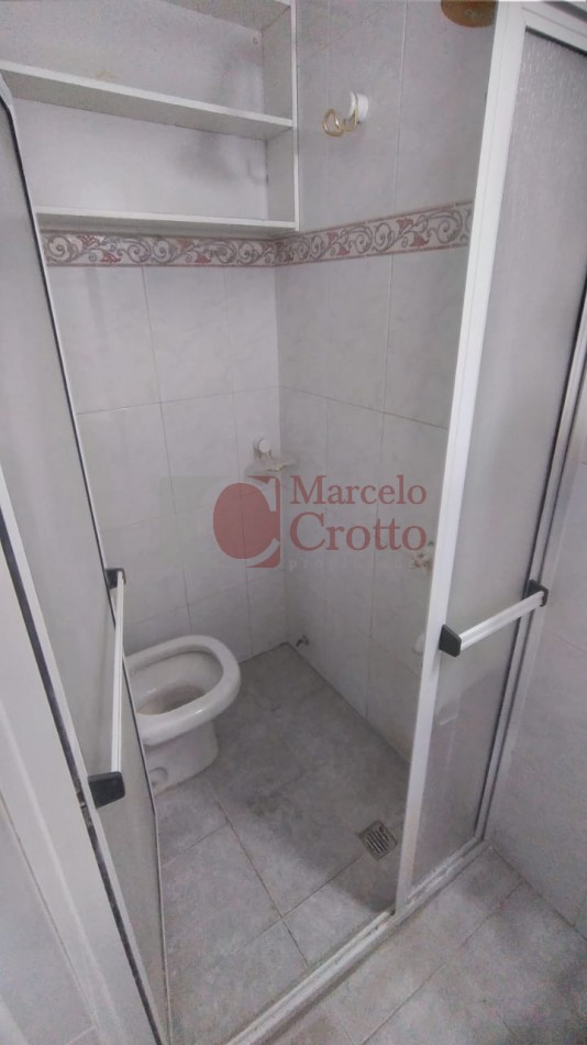 VENTA PH 4 AMBIENTES 3 BAÑOS PLANTA BAJA CON GARAGE Y QUINCHO A UNA CUADRA DE JUAN B. JUSTO