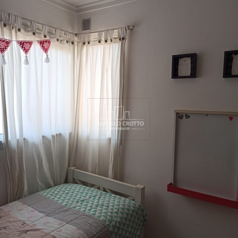 PH 3 AMBIENTES CON TERRAZA PATIO Y PARRILLA INDEPENDIENTE PRIMER PISO SIN EXPENSAS BARRIO SAN JUAN MAR DEL PLATA