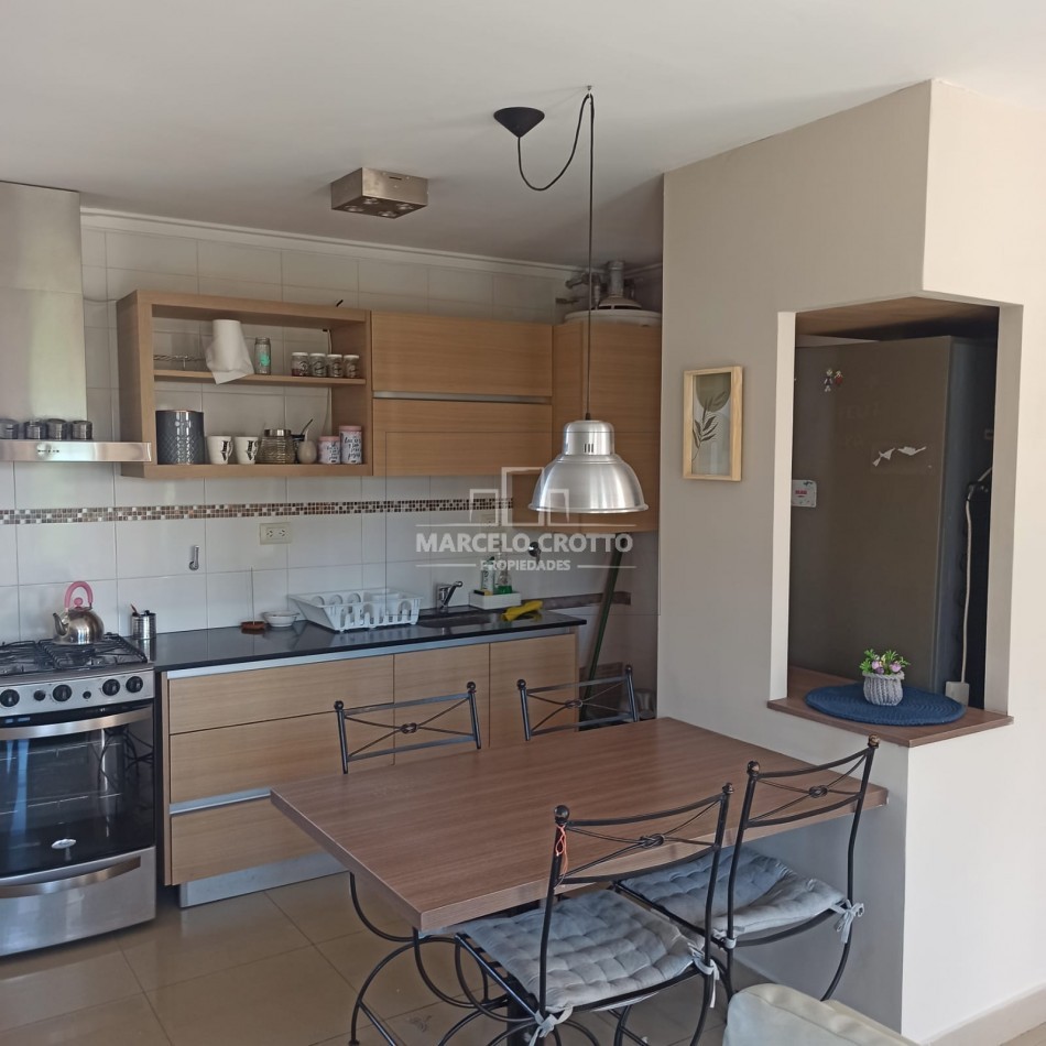 PH 3 AMBIENTES CON TERRAZA PATIO Y PARRILLA INDEPENDIENTE PRIMER PISO SIN EXPENSAS BARRIO SAN JUAN MAR DEL PLATA