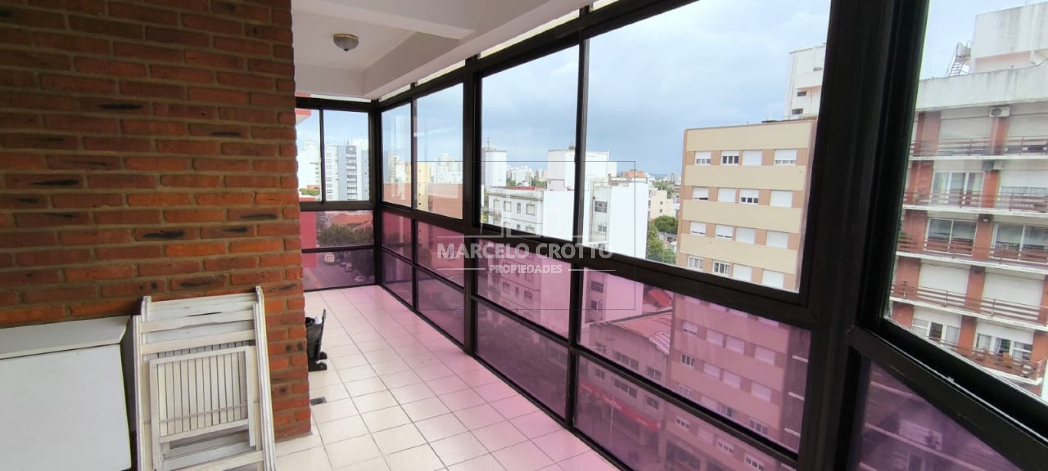 ALQUILER VIVIENDA DEPARTAMENTO 3 AMBIENTES AMPLIO AL FRENTE ZONA LA PERLA INDEPENDENCIA Y BALCARCE