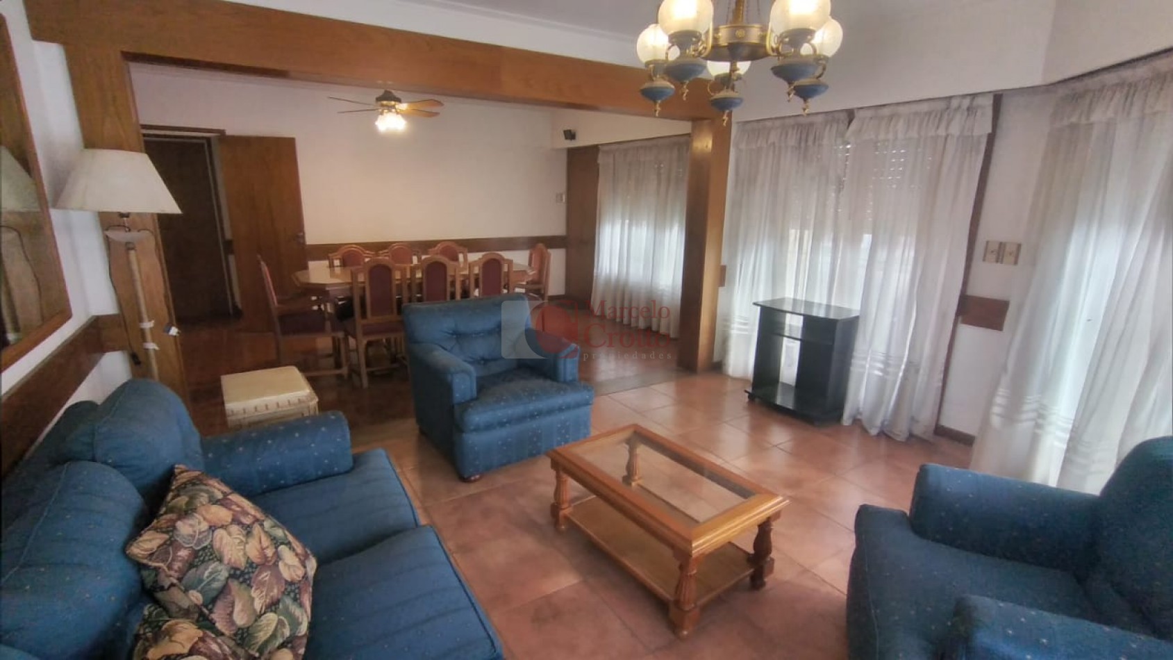 VENTA PH 4 AMBIENTES 3 BAÑOS PLANTA BAJA CON GARAGE Y QUINCHO A UNA CUADRA DE JUAN B. JUSTO