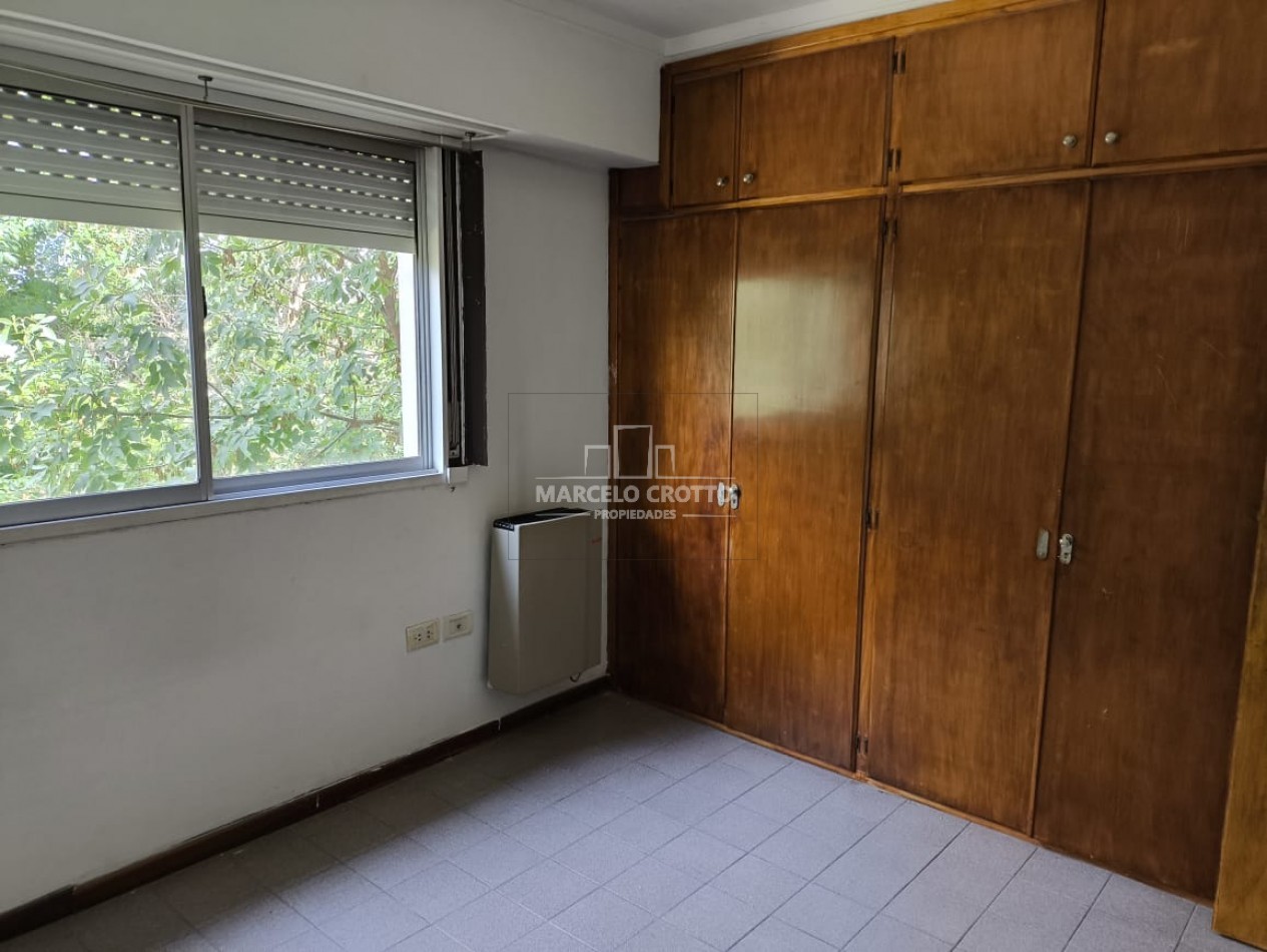 ALQUILER DEPARTAMENTO 3 AMBIENTES CON COCHERA CUBIERTA ZONA FERMIN ERREA Y BOLIVAR BARRIO AMEGHINO