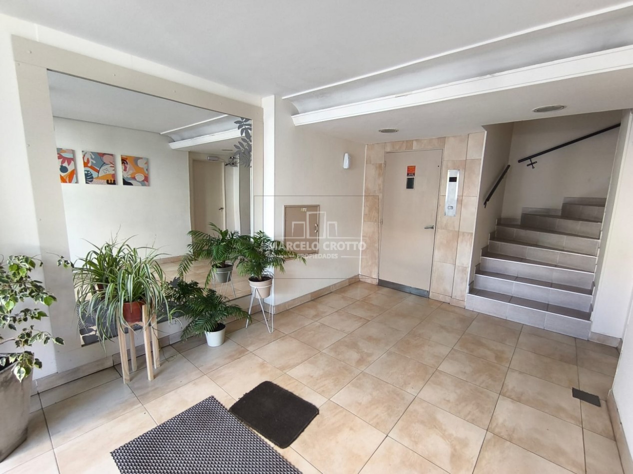 VENTA DEPARTAMENTO 1 AMBIENTE A LA CALLE ZONA COLON Y JUJUY MAR DEL PLATA