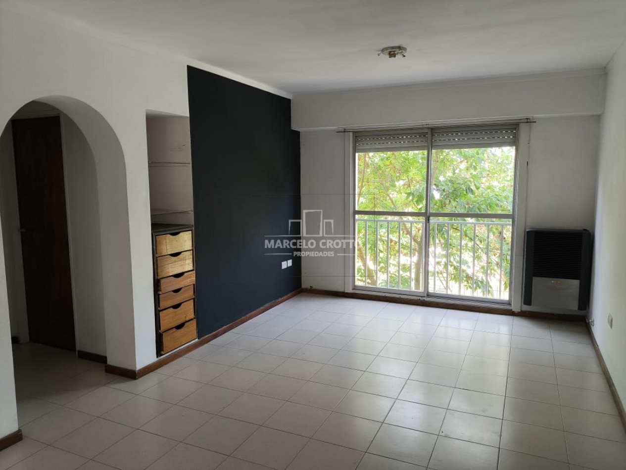ALQUILER DEPARTAMENTO 3 AMBIENTES CON COCHERA CUBIERTA ZONA FERMIN ERREA Y BOLIVAR BARRIO AMEGHINO