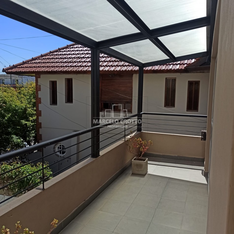 PH 3 AMBIENTES CON TERRAZA PATIO Y PARRILLA INDEPENDIENTE PRIMER PISO SIN EXPENSAS BARRIO SAN JUAN MAR DEL PLATA