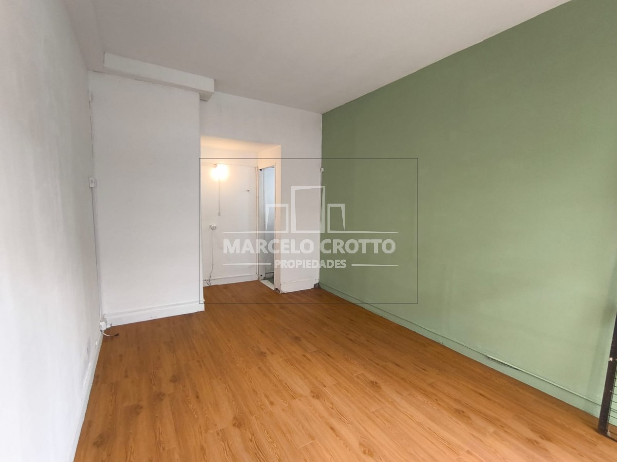 ALQUILER LOCAL COMERCIAL ZONA SAN JUAN Y RIVADAVIA