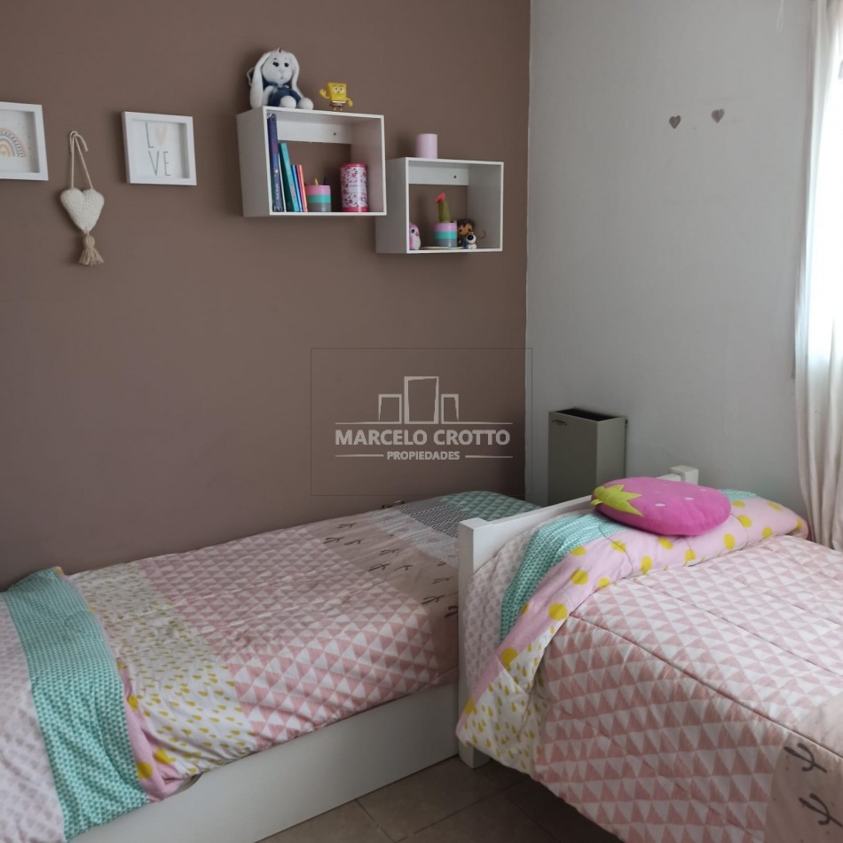 PH 3 AMBIENTES CON TERRAZA PATIO Y PARRILLA INDEPENDIENTE PRIMER PISO SIN EXPENSAS BARRIO SAN JUAN MAR DEL PLATA