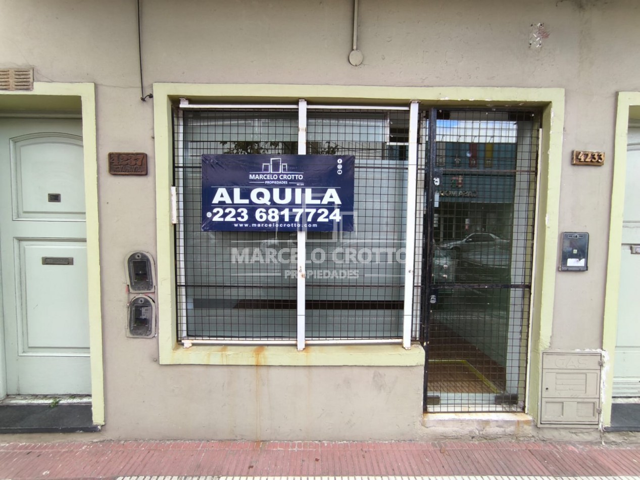 ALQUILER LOCAL COMERCIAL ZONA SAN JUAN Y RIVADAVIA