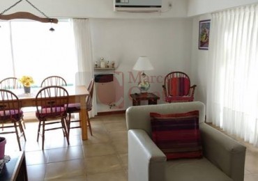 DEPARTAMENTO 4 Ambientes con cochera terraza y parrilla 