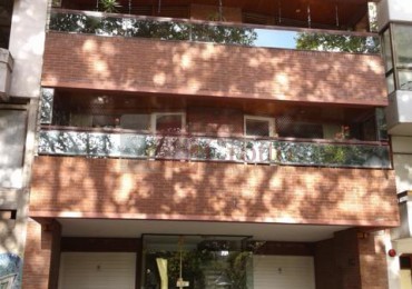 PISO - DEPARTAMENTO 5 AMBIENTES 4 BAÑOS 2 COCHERAS PLAZA MITRE