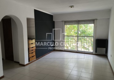 ALQUILER DEPARTAMENTO 3 AMBIENTES CON COCHERA CUBIERTA ZONA FERMIN ERREA Y BOLIVAR BARRIO AMEGHINO